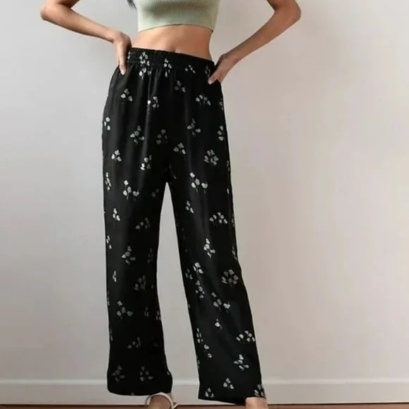 Aritzia Wilfred Aries Pant Black Aqua Pull On Wide Leg Size Small - Picture 1 of 8